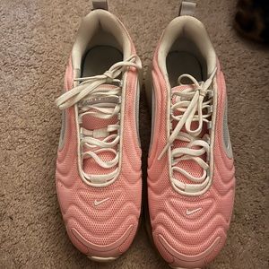 lightly worn nike 720